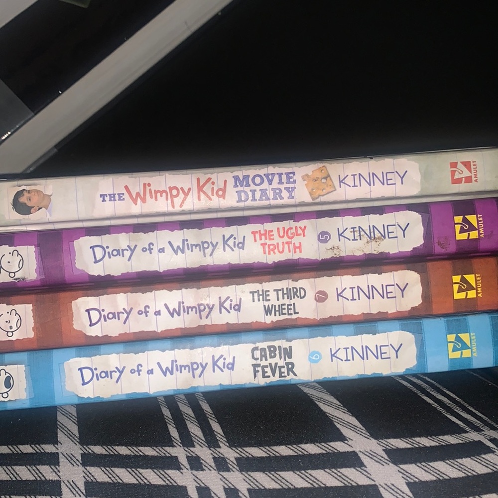 Used Diary of a wimpy kid books